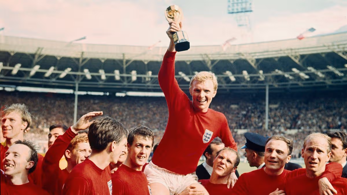 ‘My dad helped to rescue the stolen 1966 World Cup trophy – and it even saved the PM’