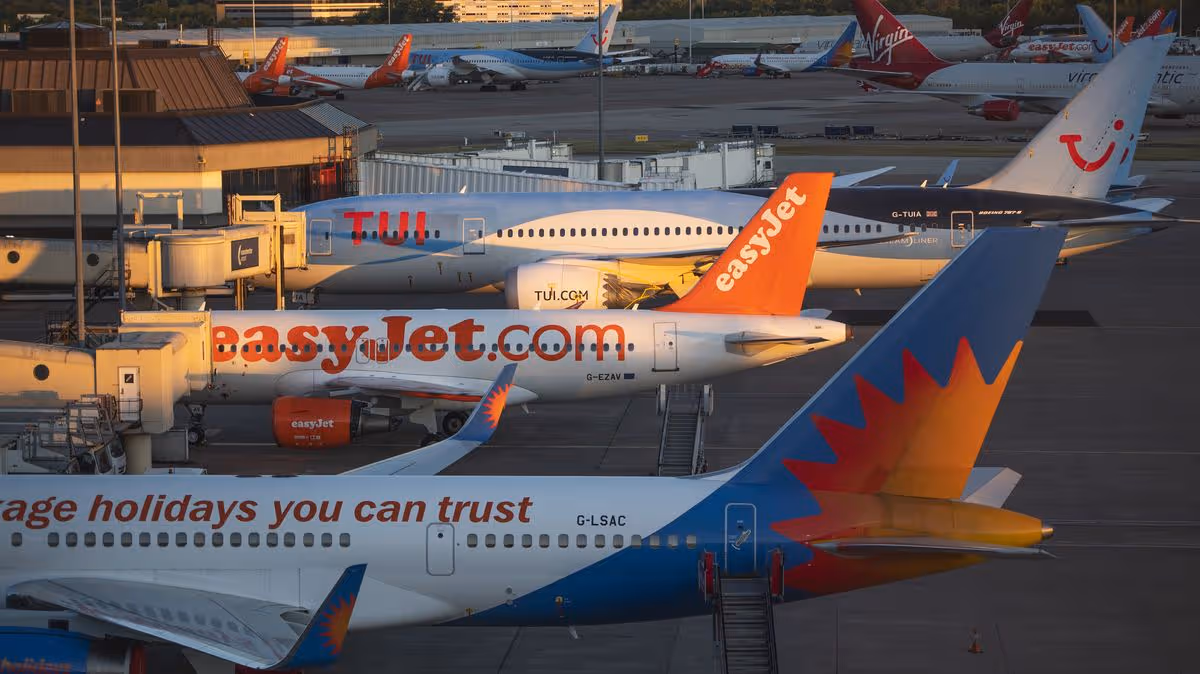 Jet2, easyJet, TUI and Ryanair passengers told ‘do not choose refund’ for one reason