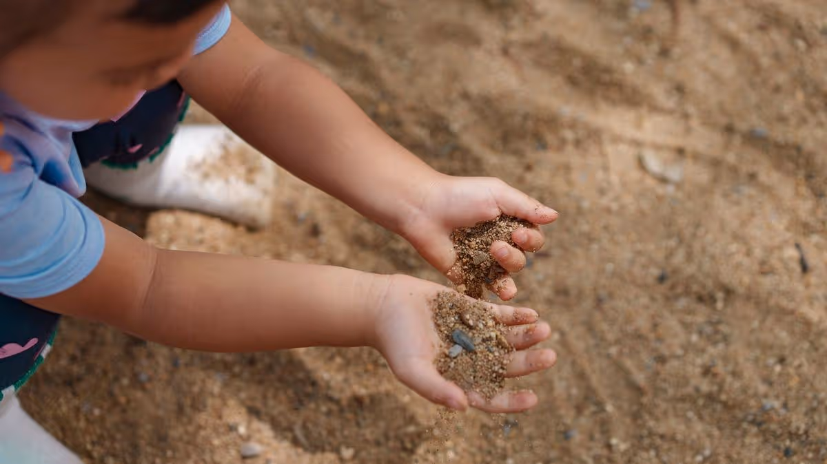 Two more children’s sand kits pulled from shelves over asbestos content