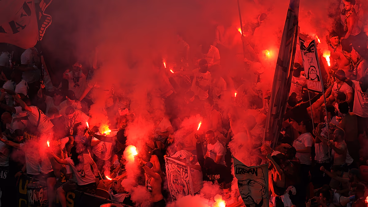 Video. PSG fans erupt in celebration after Champions League triumph