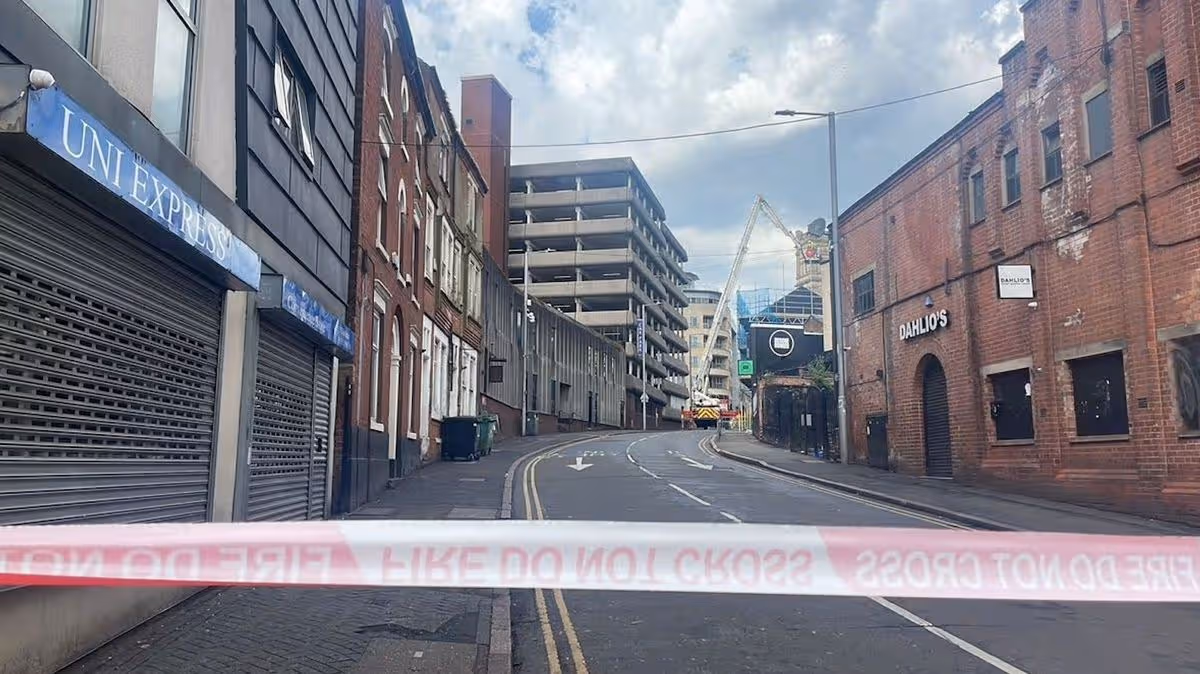 Nottingham fire live as blaze rages near Rock City and police close busy road