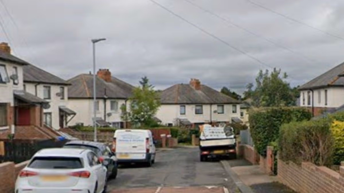 Man, 21, arrested after car ‘repeatedly rams’ pedestrian on pavement