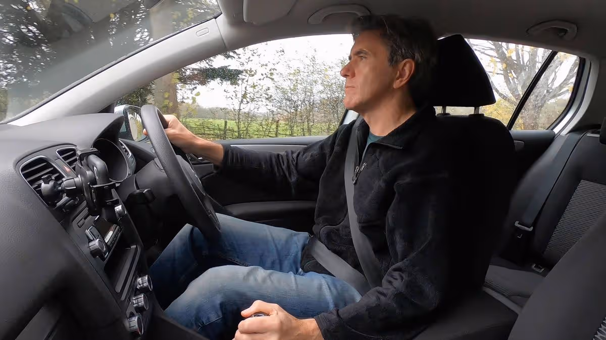 Driving with high blood pressure could cost motorists £1k DVLA fine