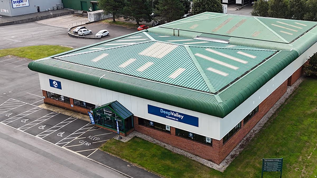 UK furniture company launches massive sale as brick-and-mortar store to close after 30 years