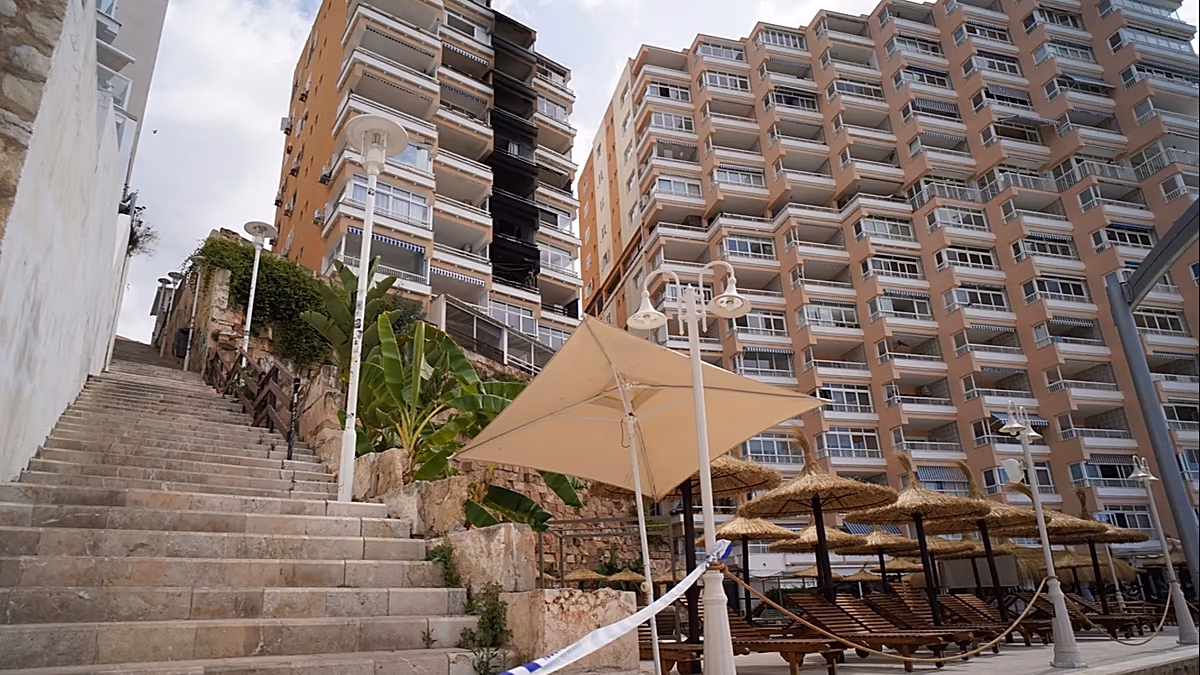 Two killed and several injured in house fire on Spanish island of Mallorca