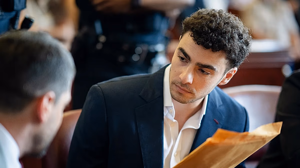 Luigi Mangione to use psychiatric defence in health CEO murder trial, judge says