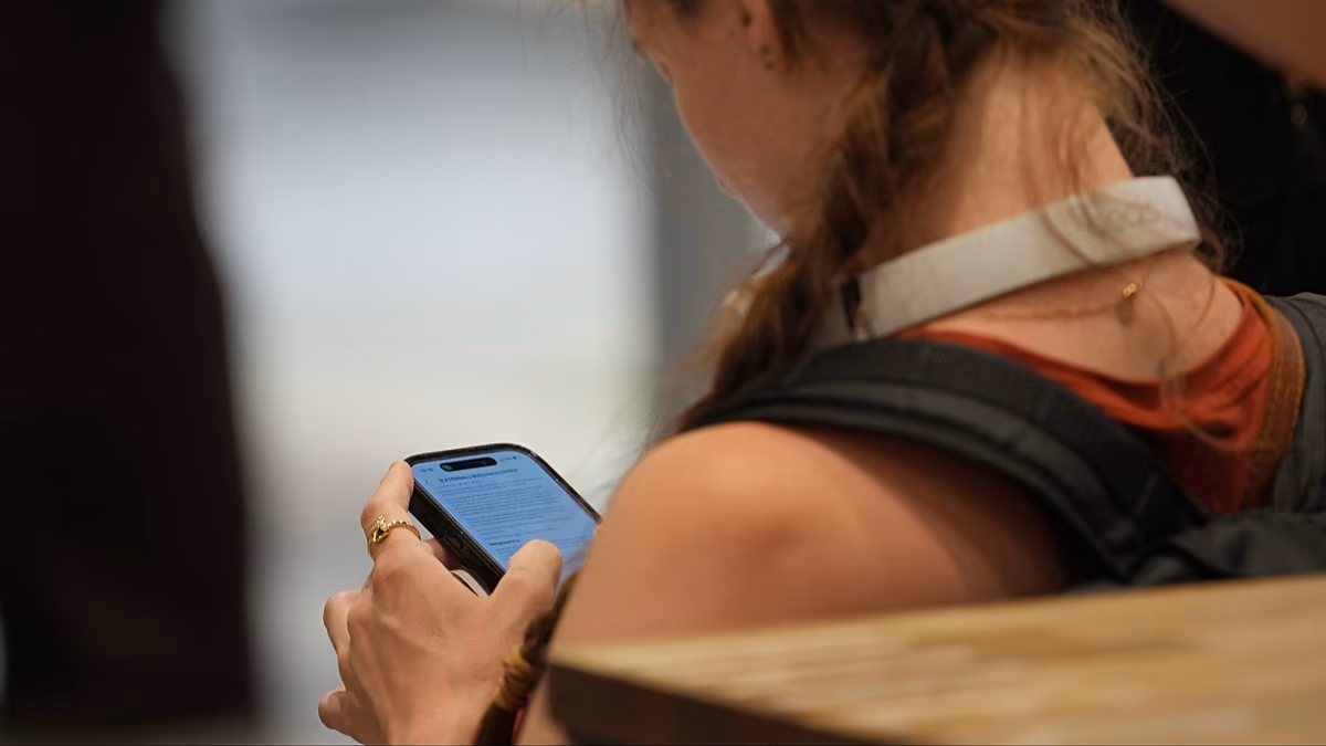 More people get news from social media than traditional outlets, study shows