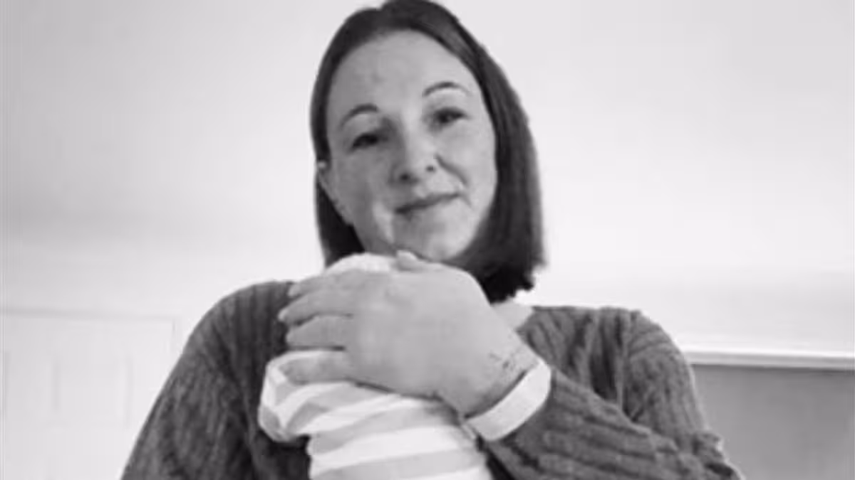 Mum took stillborn baby home for 10 days to make memories with him